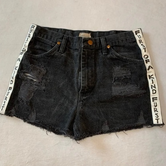 black Furst of a kind LF jean shorts - Picture 2 of 6